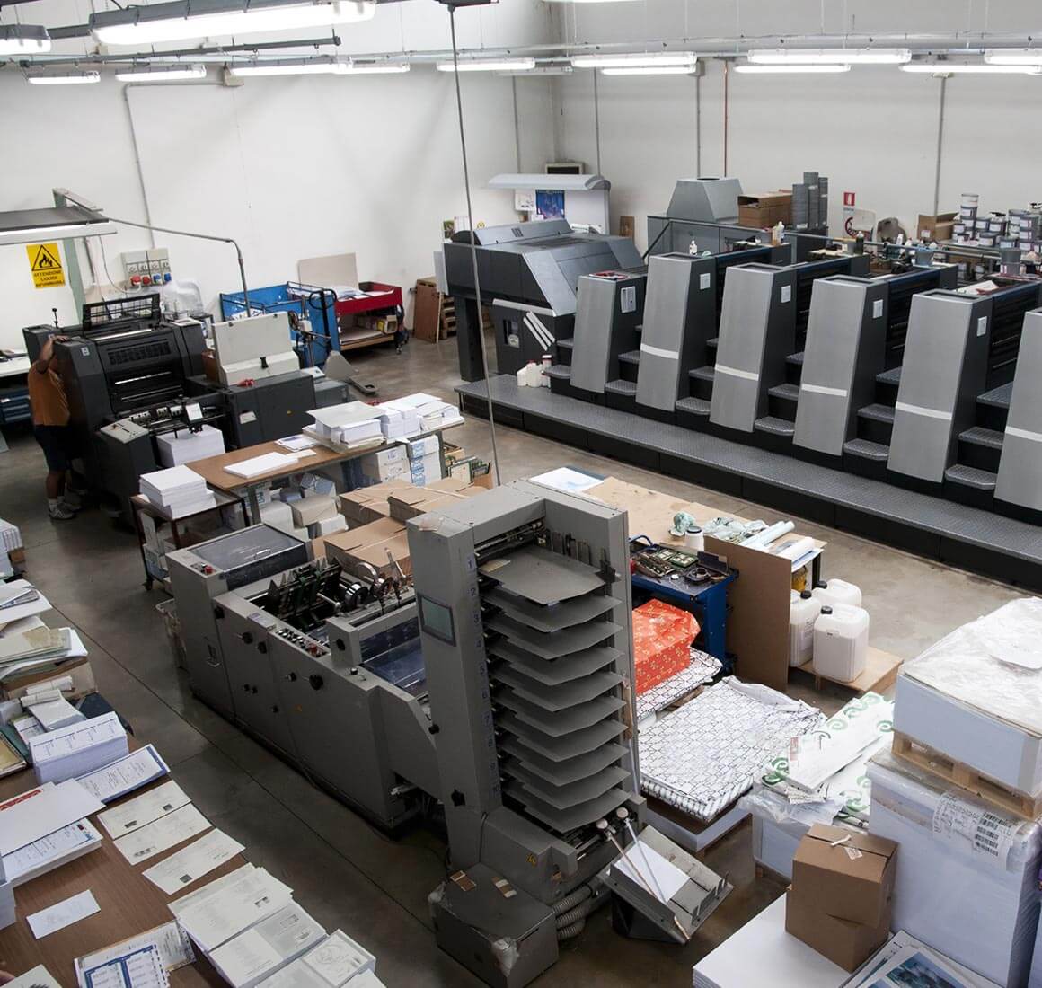 warehouse-image-r